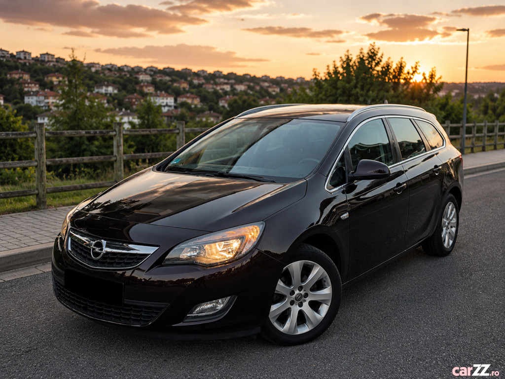 OPEL Astra 2012