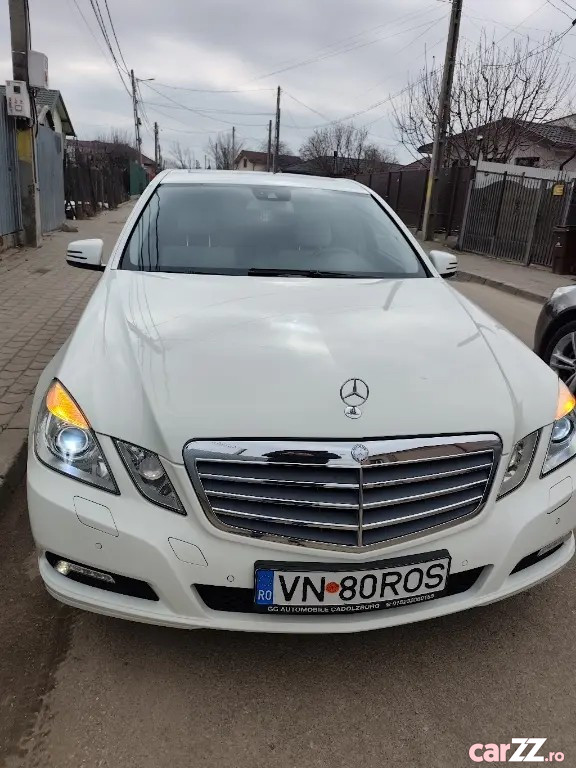 MERCEDES-BENZ Unknown Model 2010