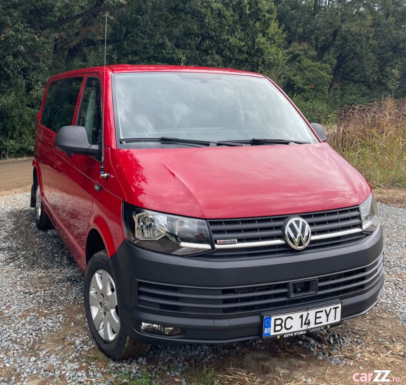 VOLKSWAGEN Caravelle