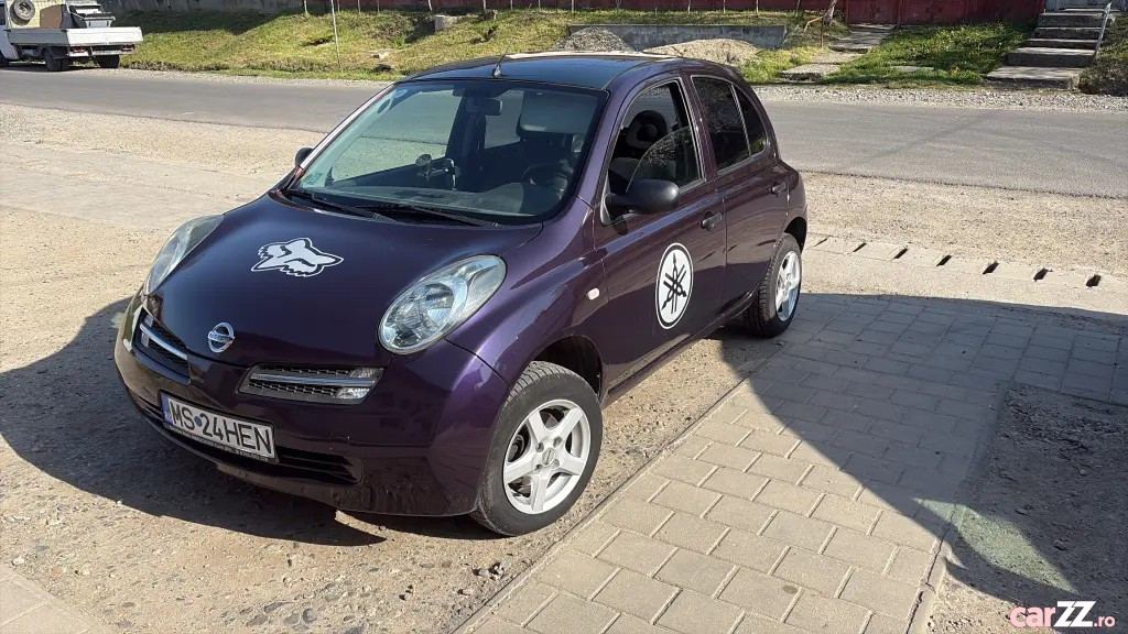 NISSAN Micra