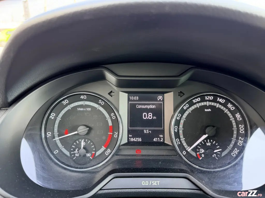 SKODA Octavia 2014