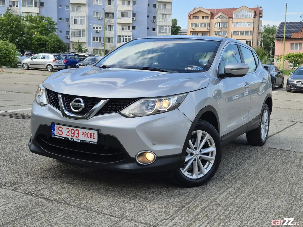 NISSAN Qashqai 2014