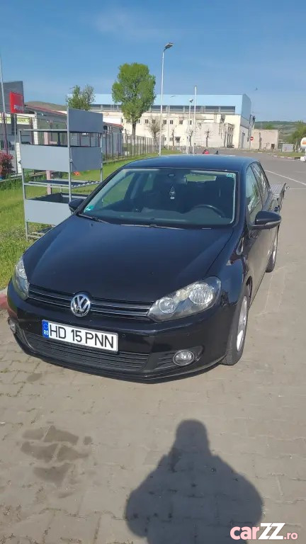 VOLKSWAGEN Golf 2010