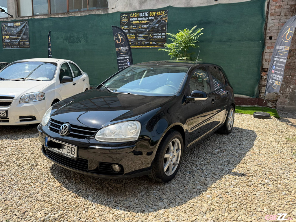 VOLKSWAGEN Golf 2009