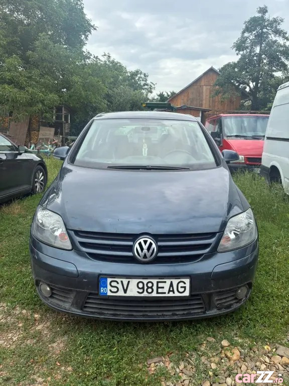 VOLKSWAGEN Golf 2005