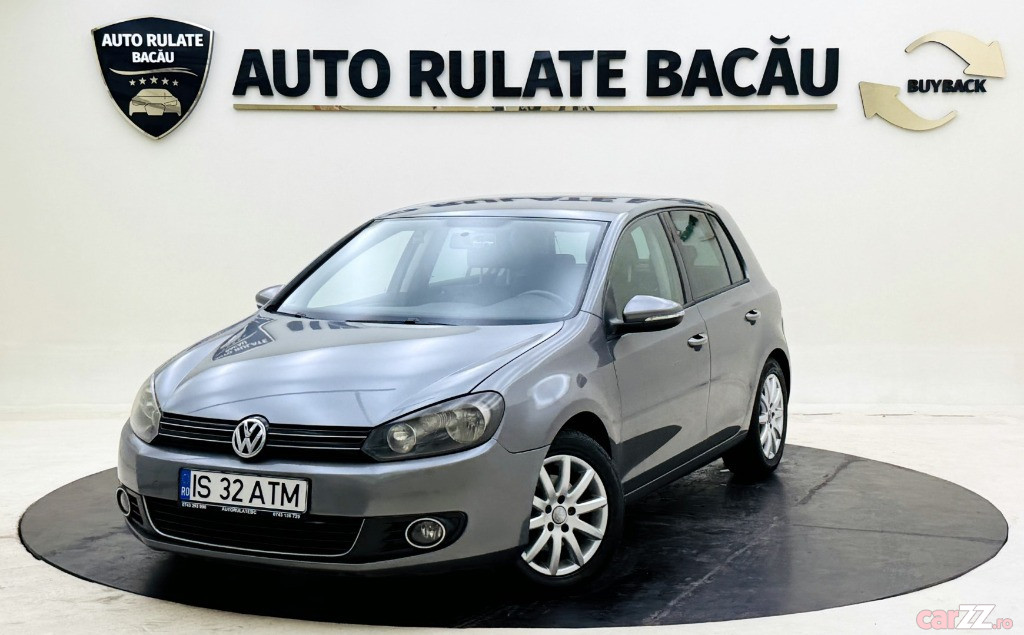 VOLKSWAGEN Golf 2010