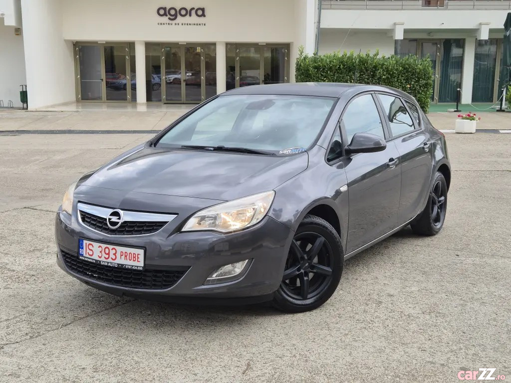 OPEL Astra 2011 — imagine 10