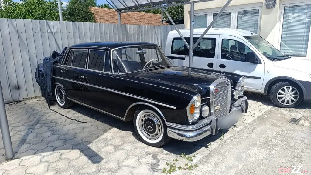 MERCEDES-BENZ Unknown Model