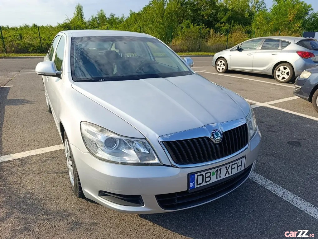 SKODA Octavia 2012 — imagine 12