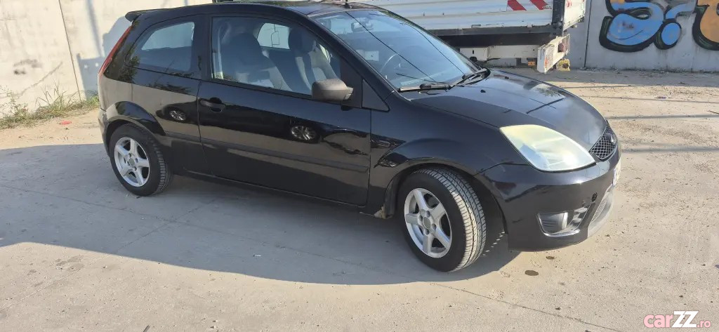 FORD Fiesta 2005 — imagine 8