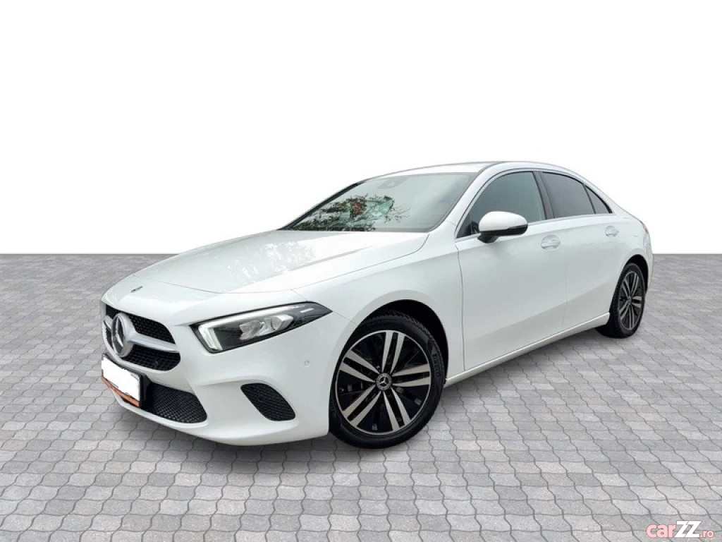 MERCEDES-BENZ  2020 — imagine 10
