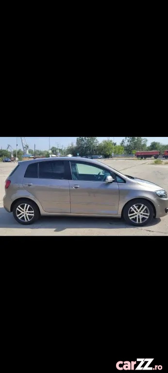 VOLKSWAGEN Golf 2009