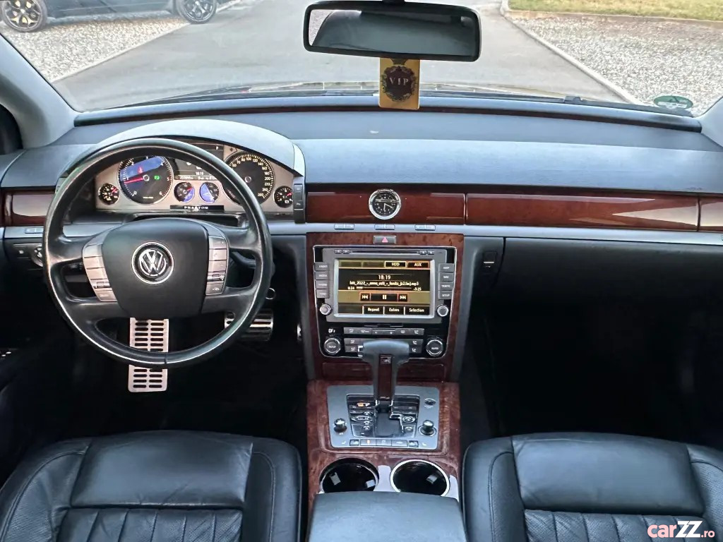 VOLKSWAGEN Phaeton 2011 — imagine 9