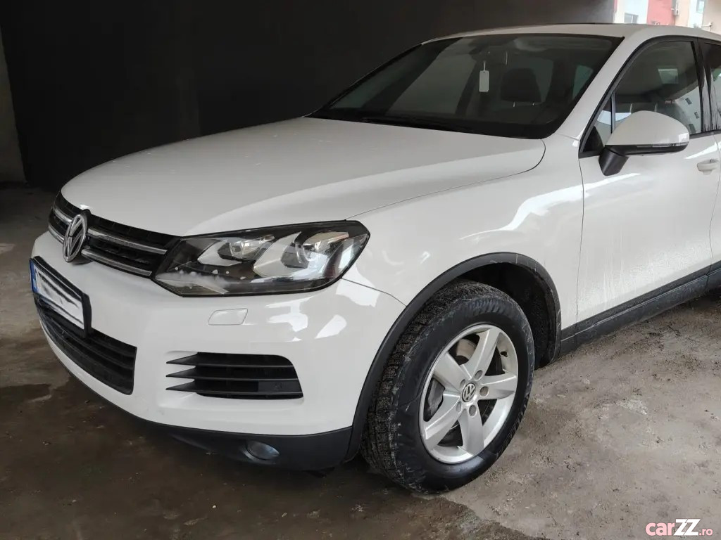VOLKSWAGEN Touareg 2012 — imagine 11