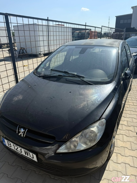 PEUGEOT 307