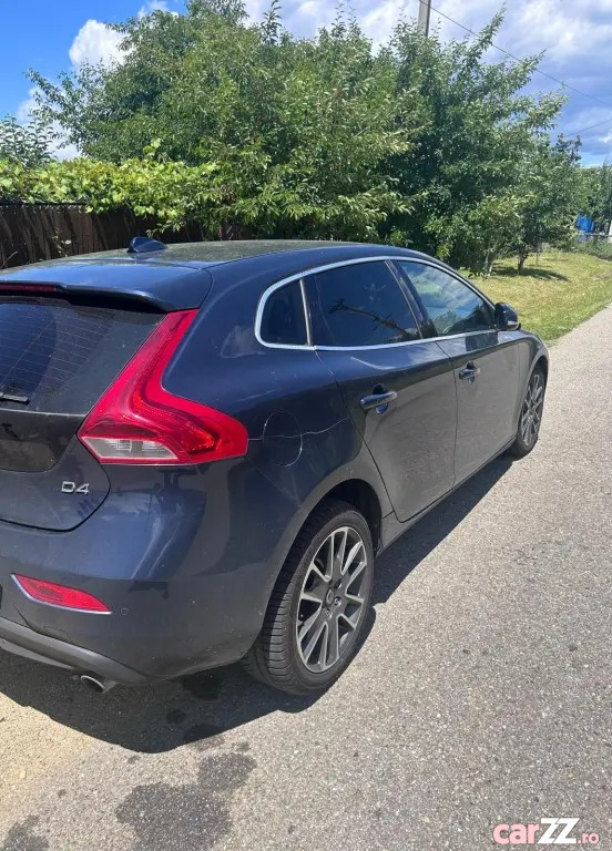 VOLVO V40 2015 — imagine 8