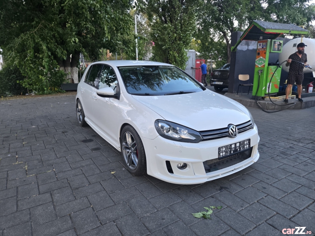 VOLKSWAGEN Golf 2010 — imagine 11