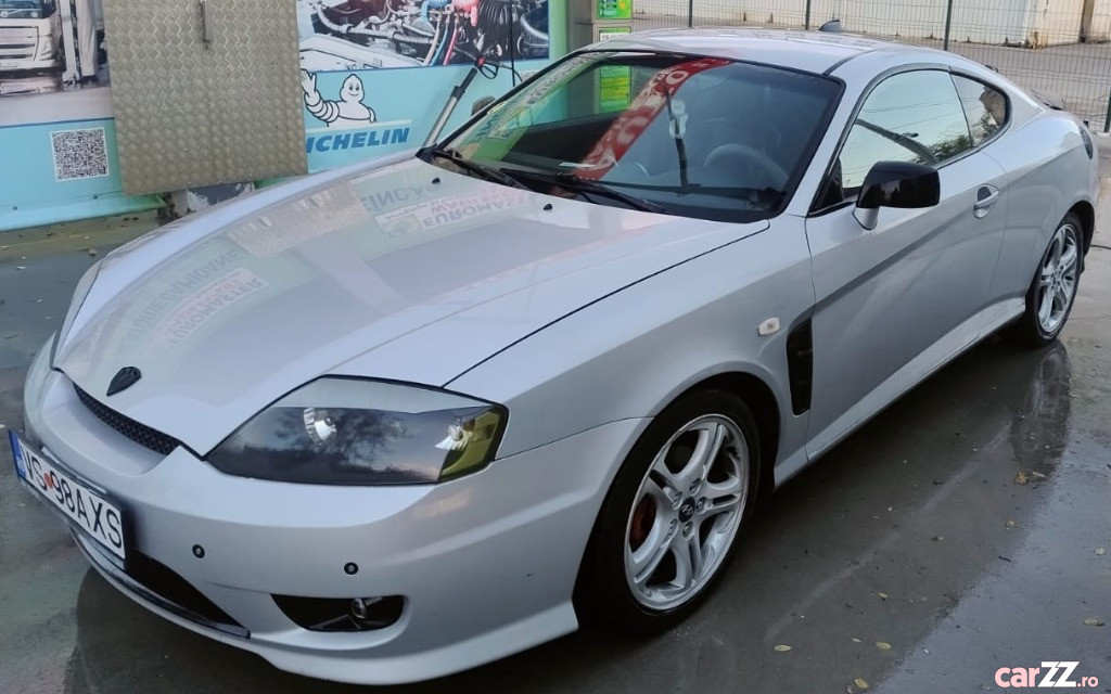 HYUNDAI Coupe 2005