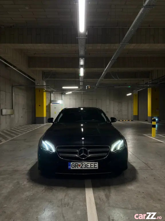 MERCEDES-BENZ Unknown Model 2016