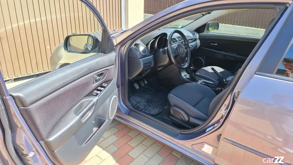 MAZDA 3 2008 — imagine 11