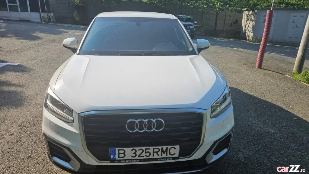 AUDI Q2