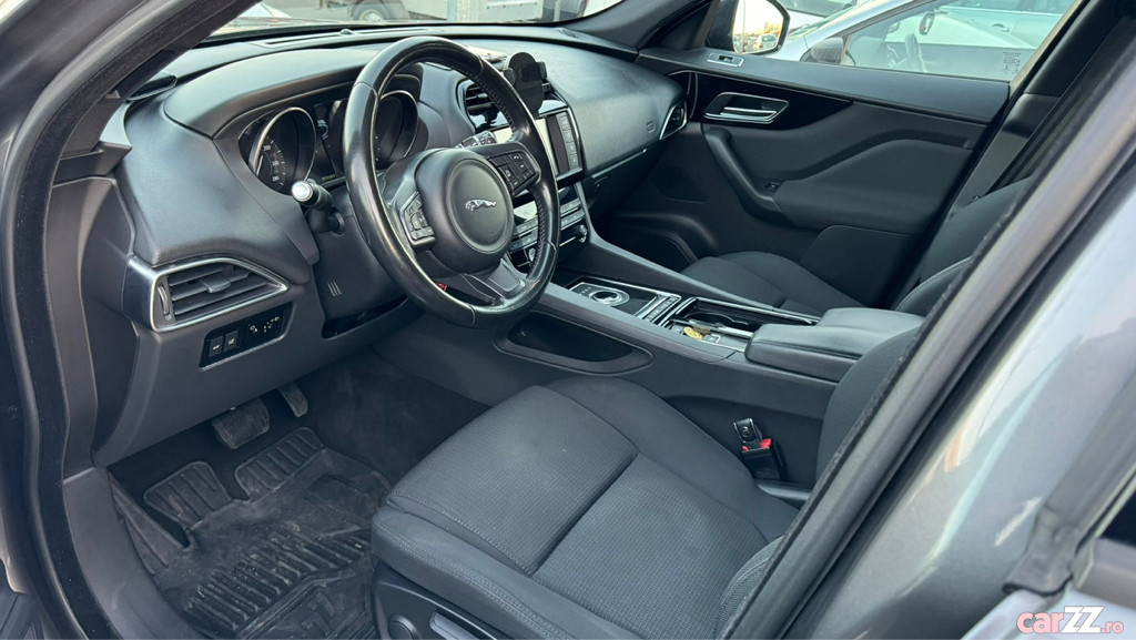JAGUAR F-PACE 2018 — imagine 24