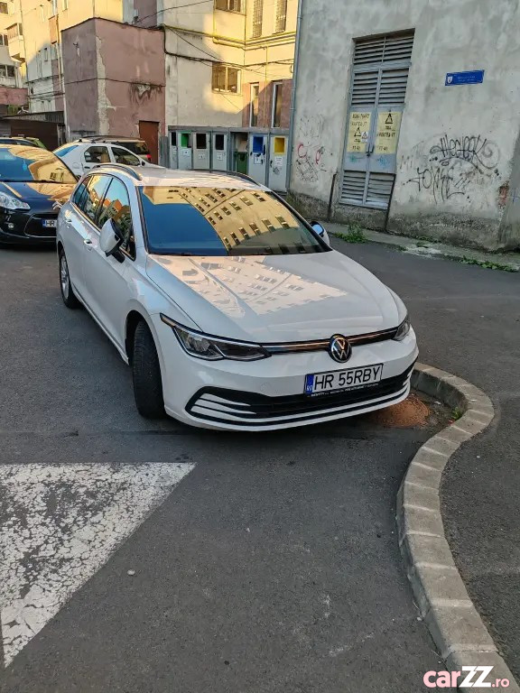 VOLKSWAGEN Golf 2021 — imagine 10