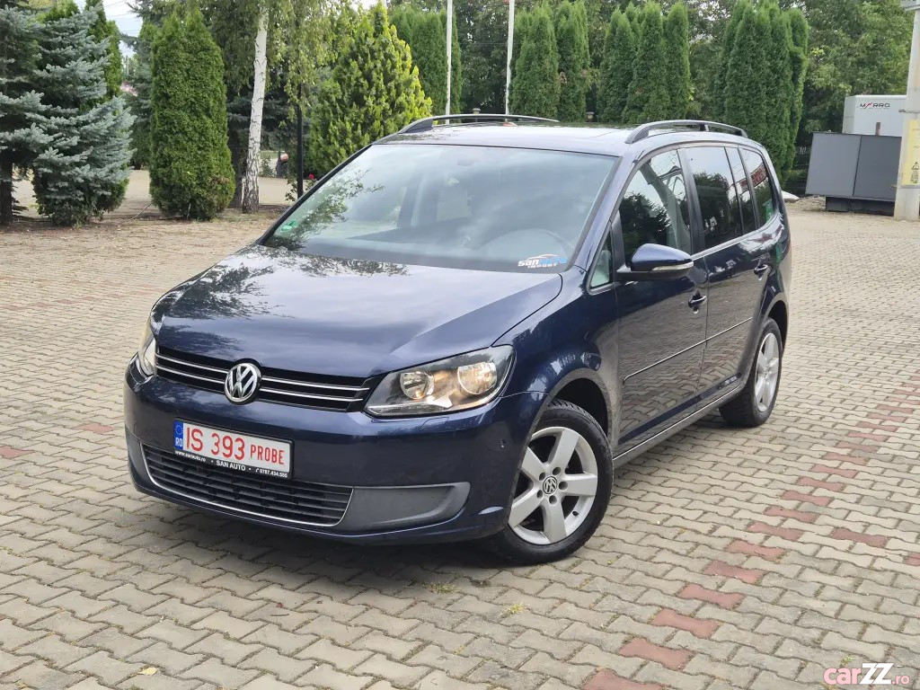 VOLKSWAGEN Touran 2011 — imagine 10