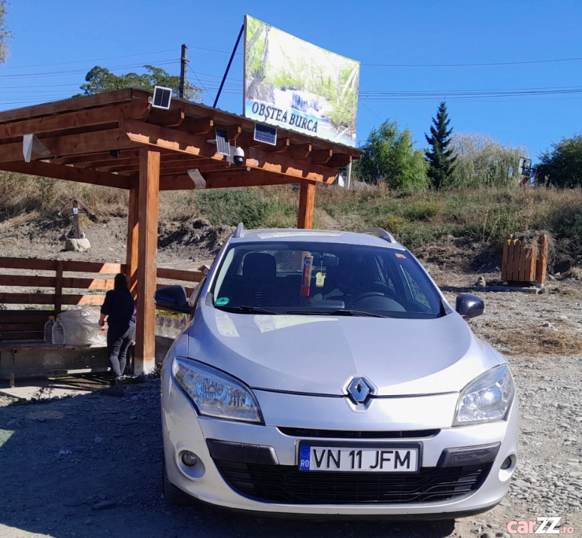 RENAULT Megane
