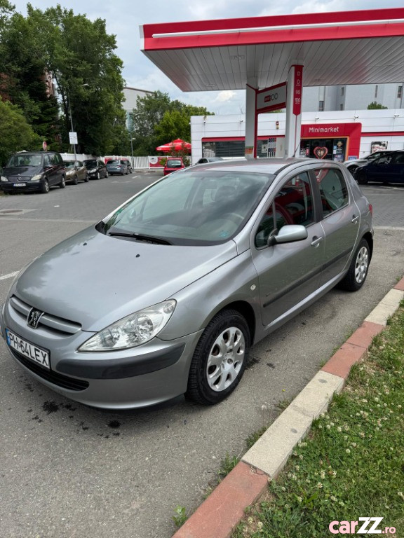 PEUGEOT 307
