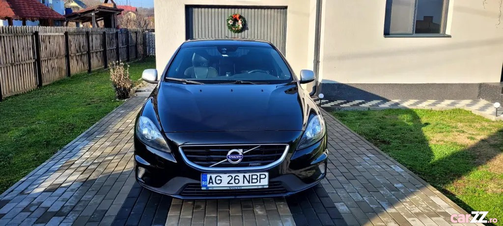 VOLVO V40 2016 — imagine 10