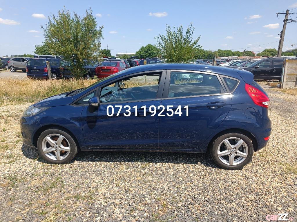 FORD Fiesta 2010 — imagine 2