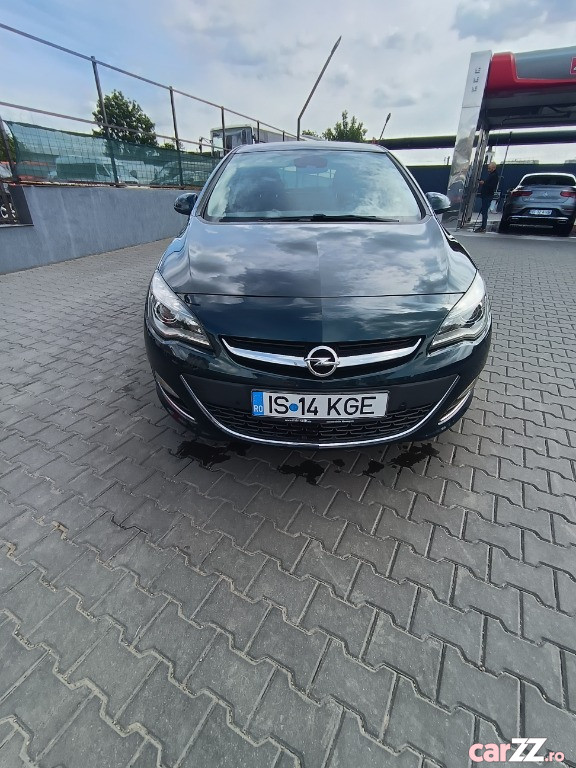 OPEL Astra 2015