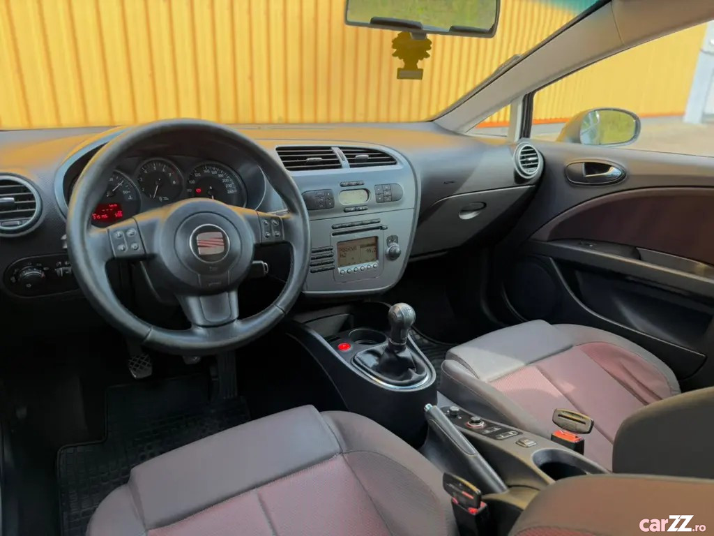 SEAT Leon 2007 — imagine 10