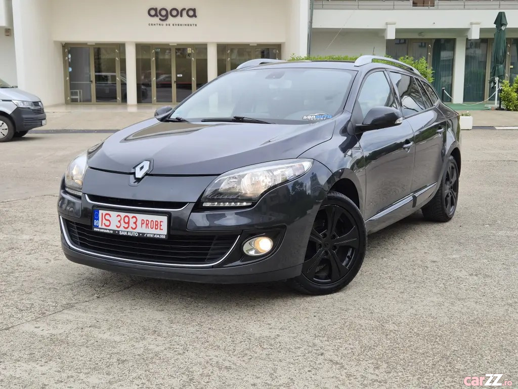 RENAULT Megane 2013