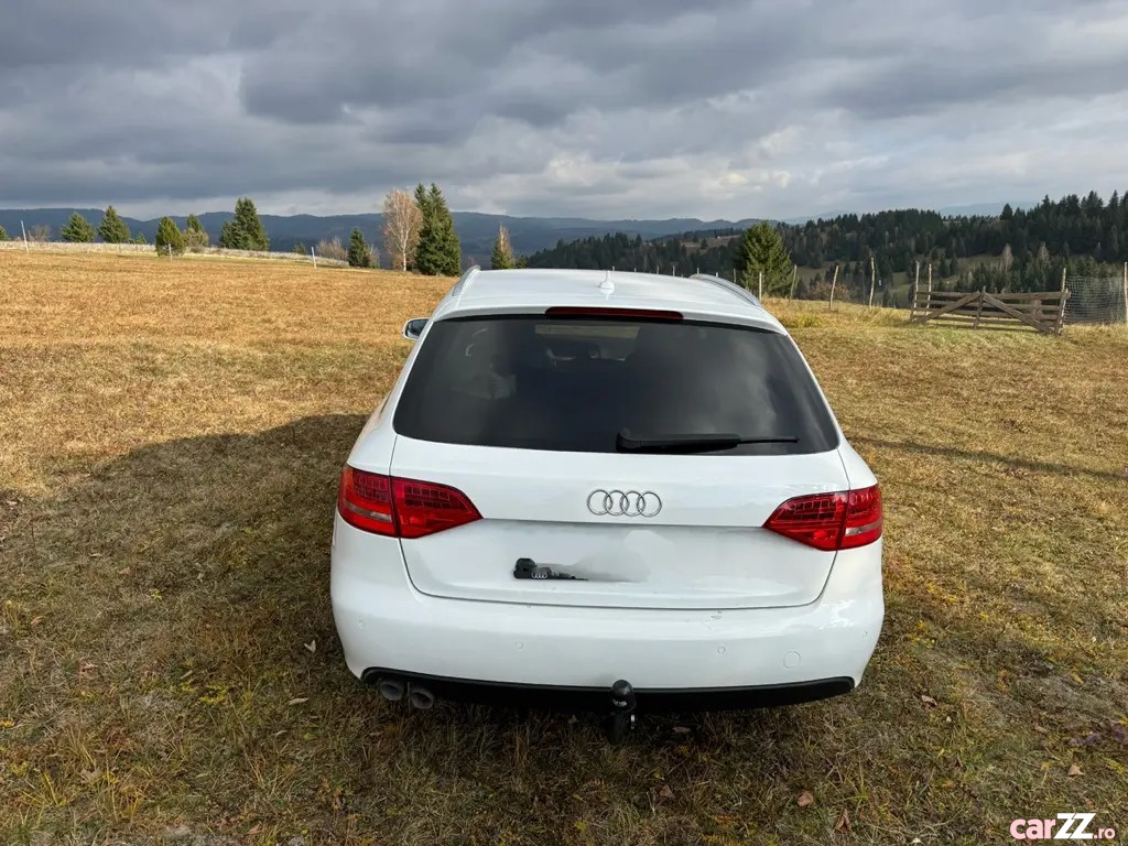AUDI A4 2010