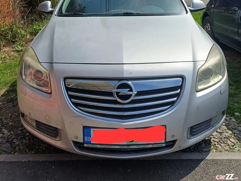 OPEL Insignia 2012