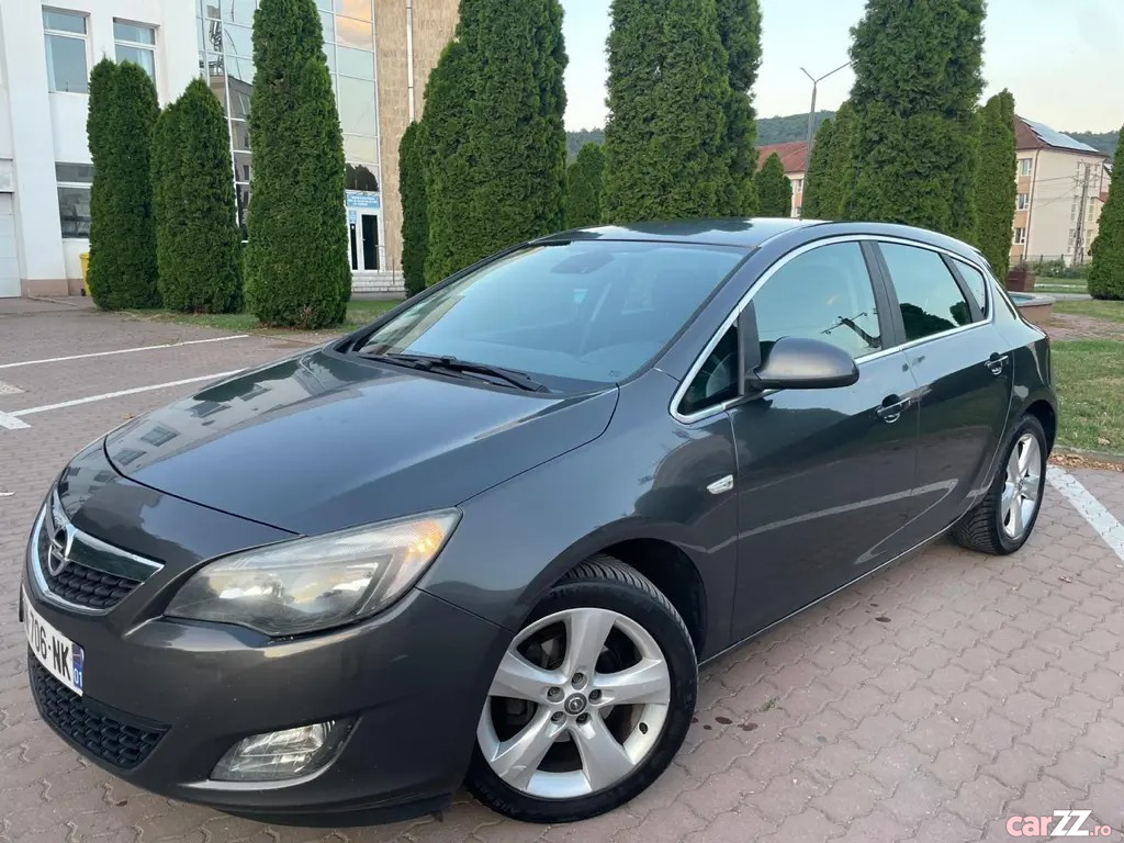 OPEL Astra 2011 — imagine 2