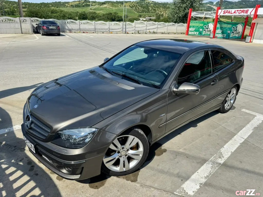 MERCEDES-BENZ Unknown Model 2011