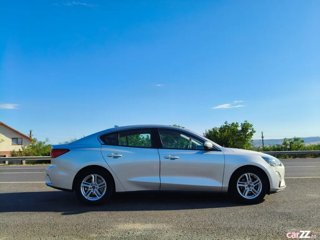 FORD Focus 2019 — imagine 2