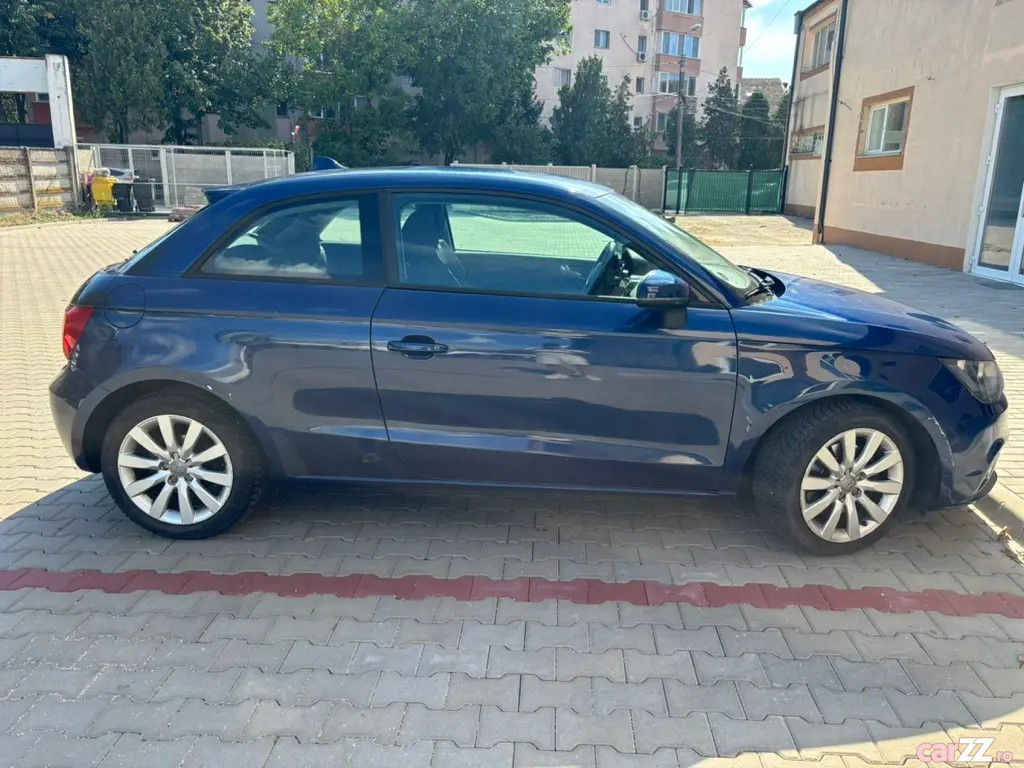 AUDI A1 2011 — imagine 14