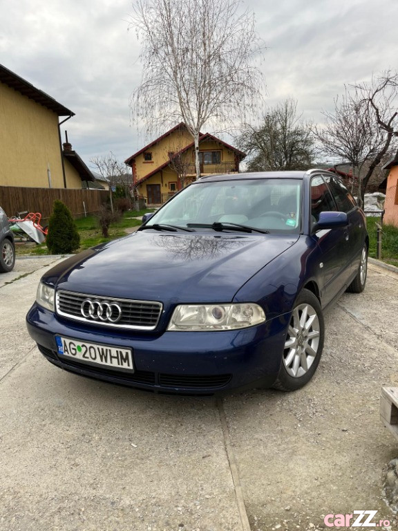 AUDI A4 2001