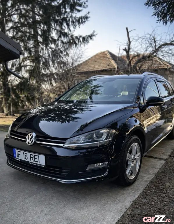 VOLKSWAGEN Golf 2015