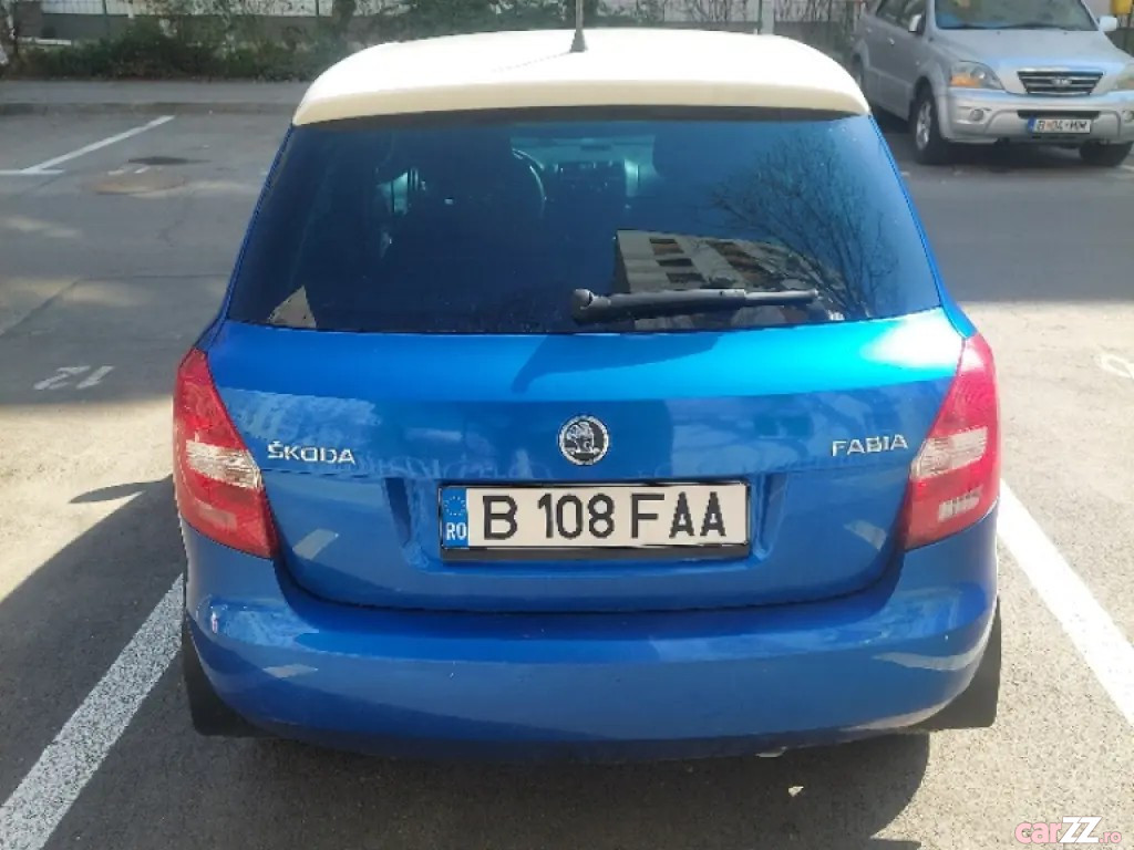 SKODA Fabia 2013
