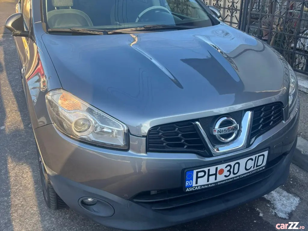 NISSAN Unknown Model 2011