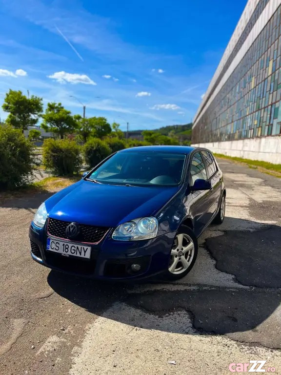 VOLKSWAGEN Golf 2006