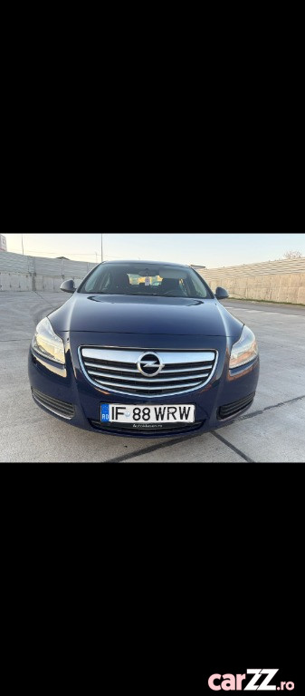 OPEL Insignia 2012