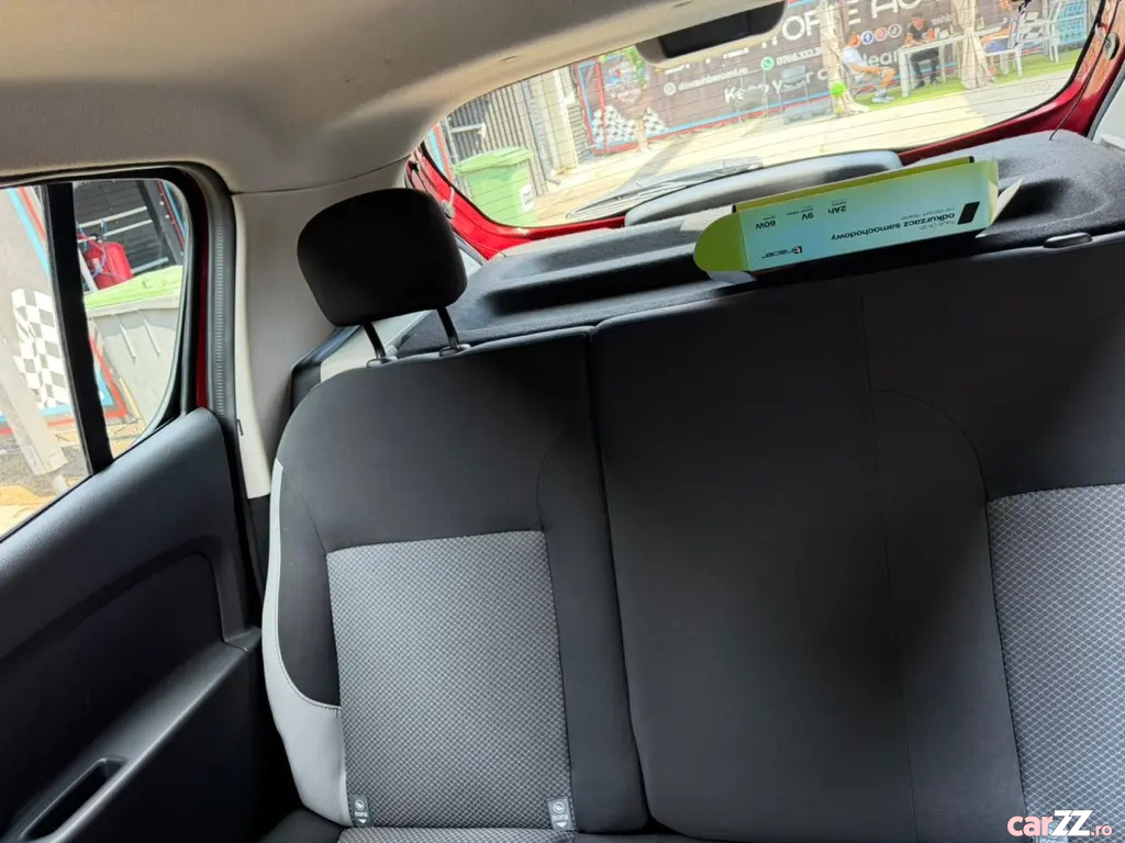 DACIA Sandero 2016 — imagine 11