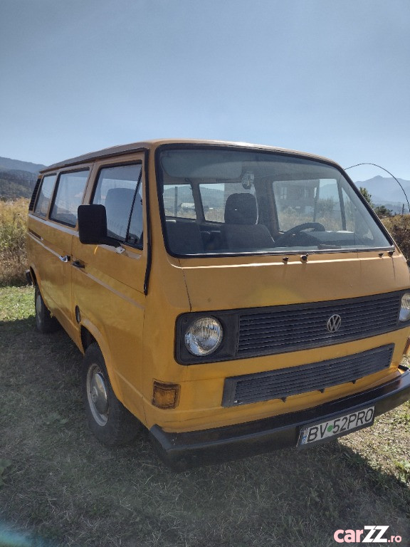 VOLKSWAGEN Transporter