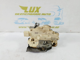 Broasca incuietoare usa stanga fata 8j1837015a Audi A4 B8/8K [2007 - 2